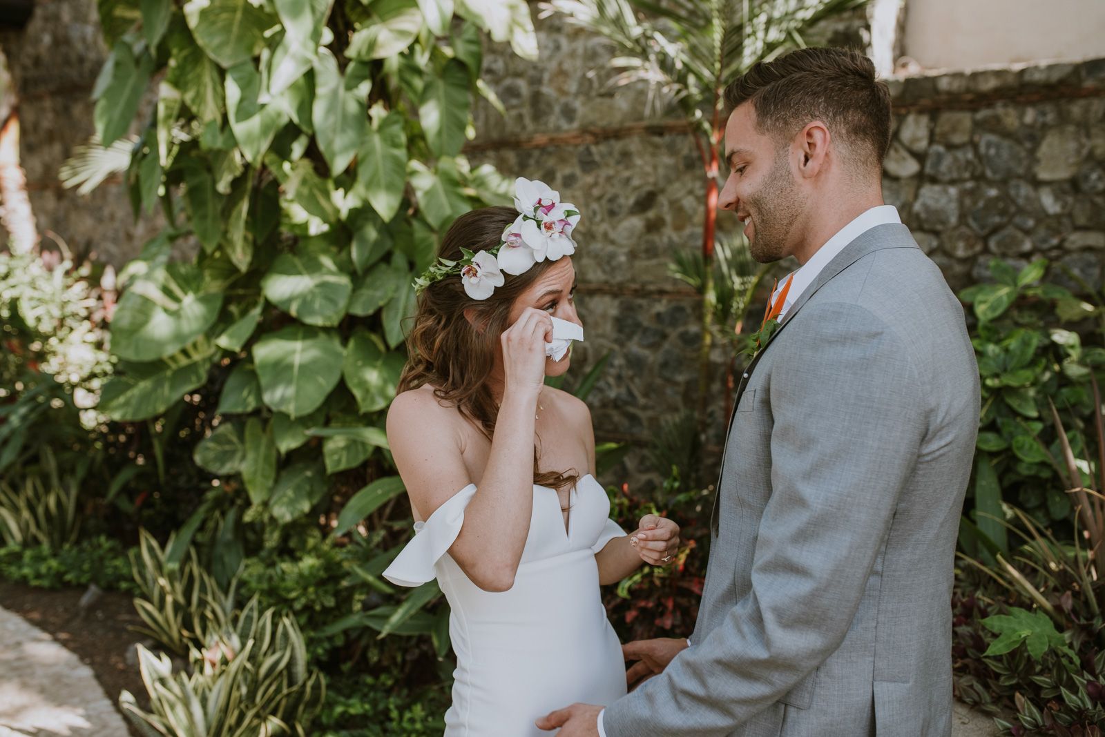 first meeting de los novios