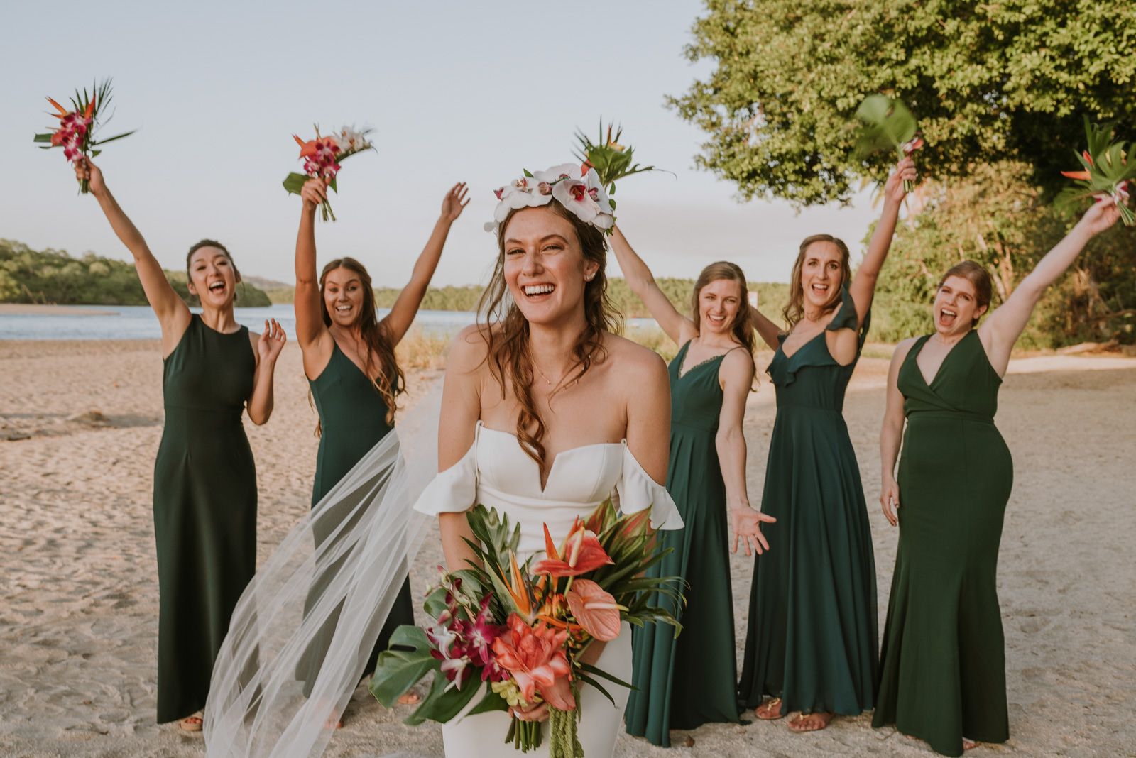 posado de la novia con sus damas de honor