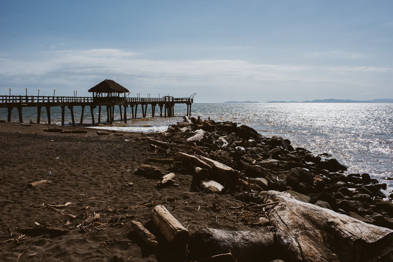 puerto marítimo playa puntarenas